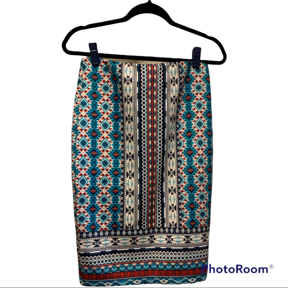 By & By Women’s Skirt